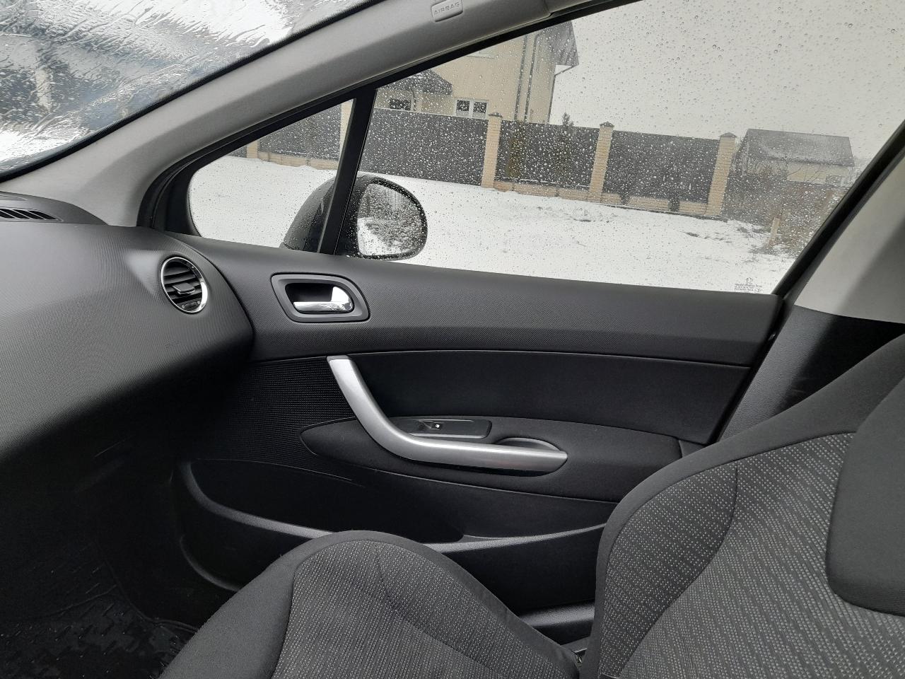 Peugeot 308 - фото 9