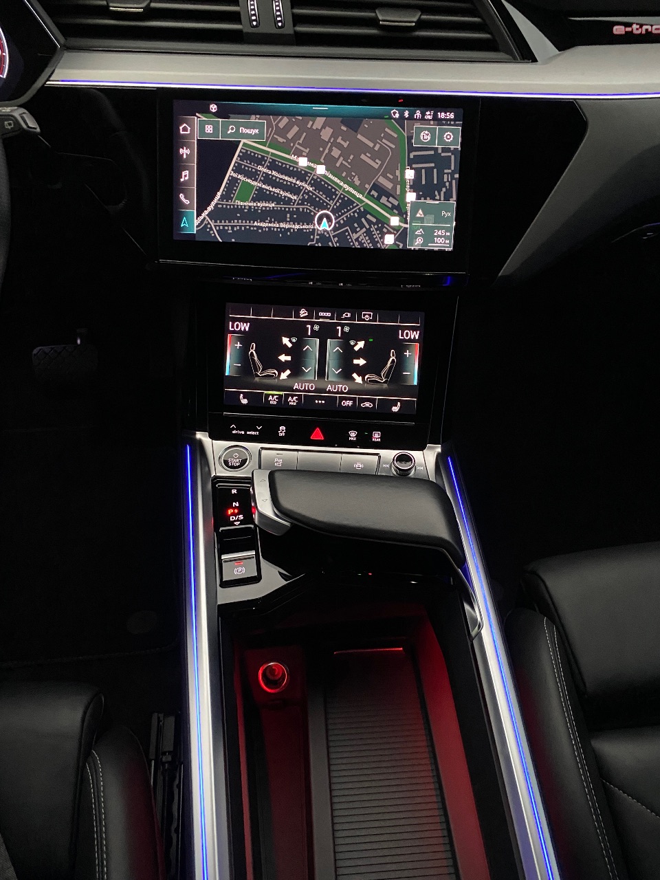 Audi e-tron - фото 22