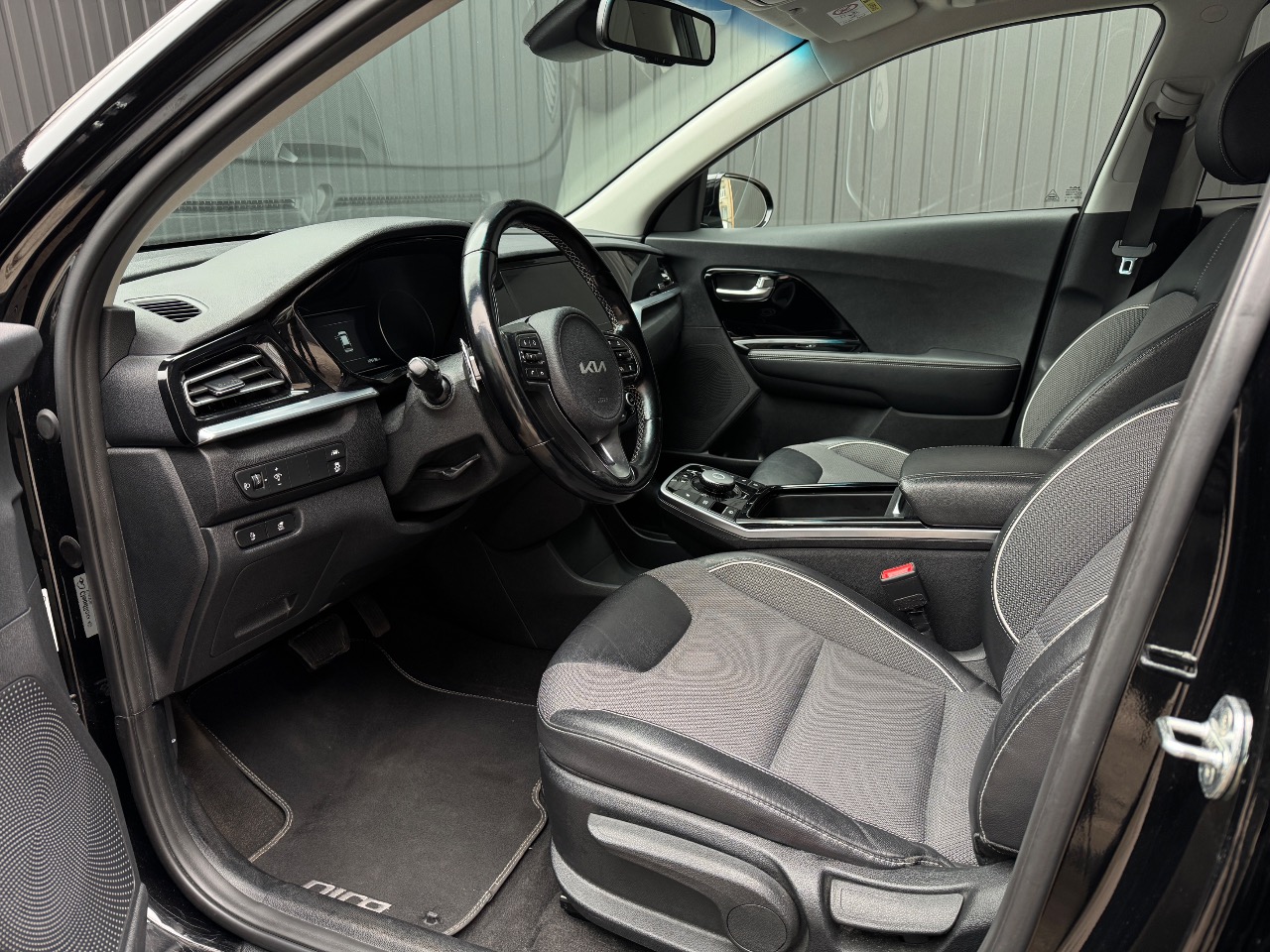 Kia Niro - фото 20