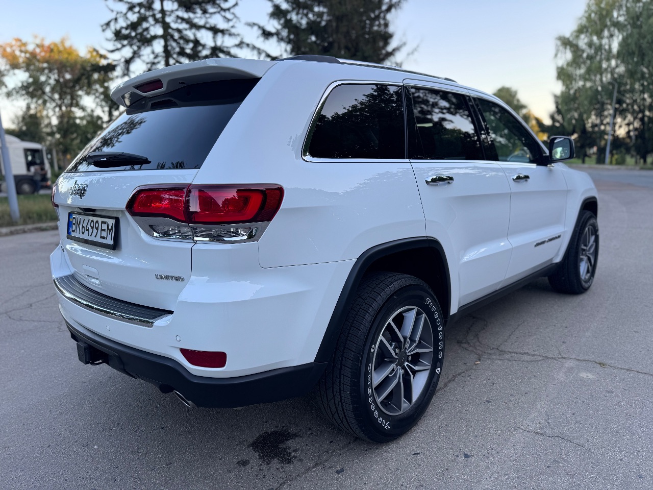 Jeep Grand Cherokee - фото 9
