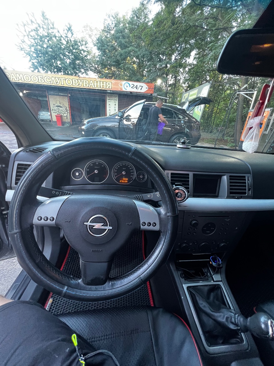 Opel Vectra - фото 16