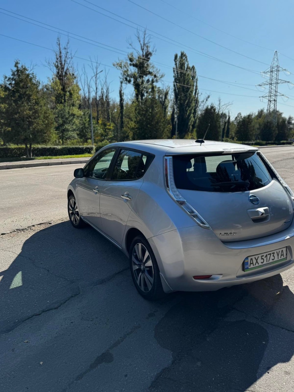 Nissan Leaf - фото 4