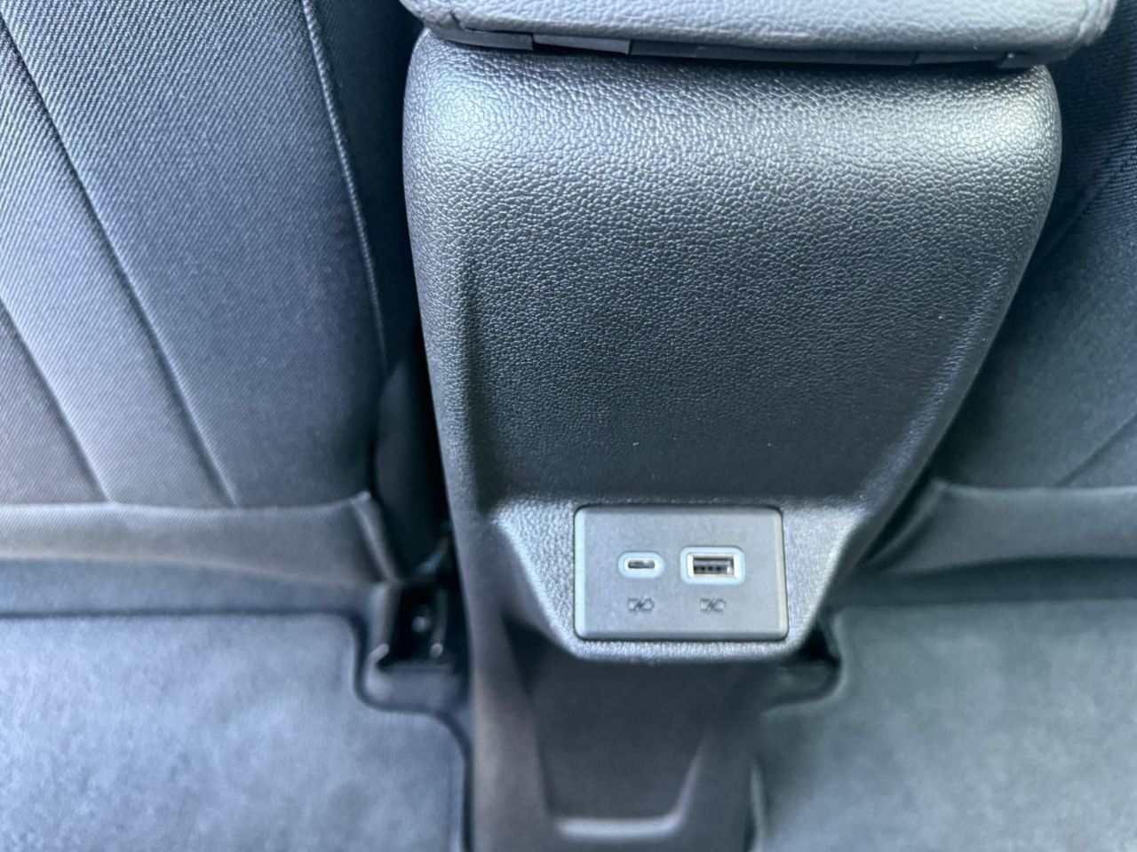 Chevrolet Bolt EUV - фото 33