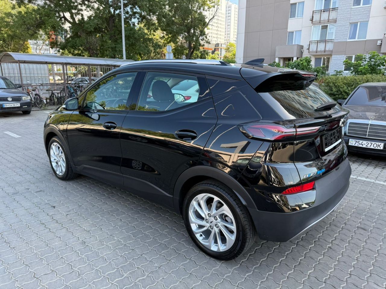 Chevrolet Bolt EUV - фото 15