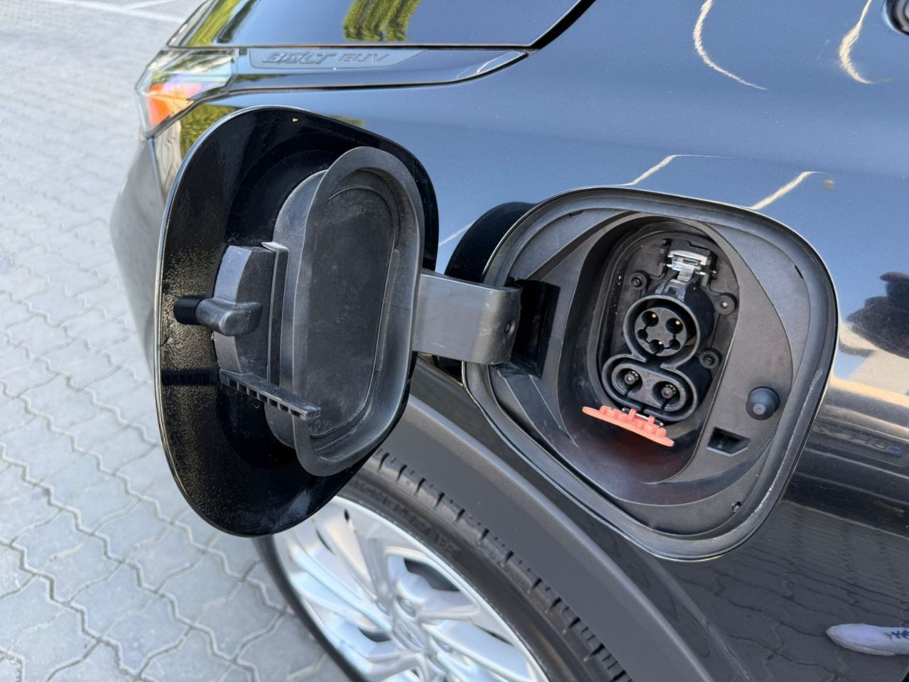 Chevrolet Bolt EUV - фото 40