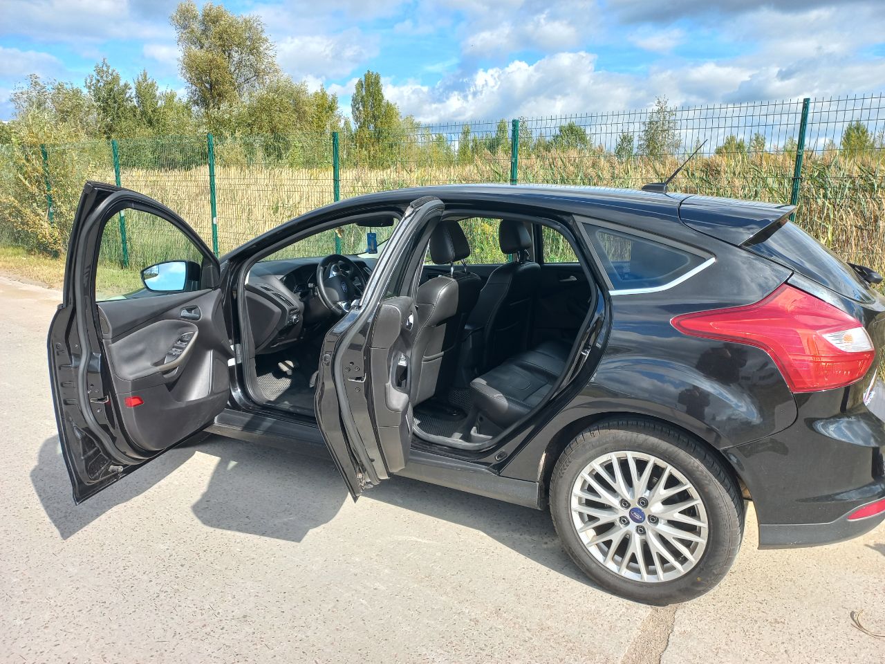 Ford Focus - фото 9