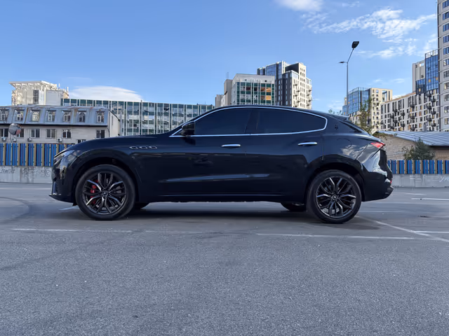 Maserati Levante - зображення 4
