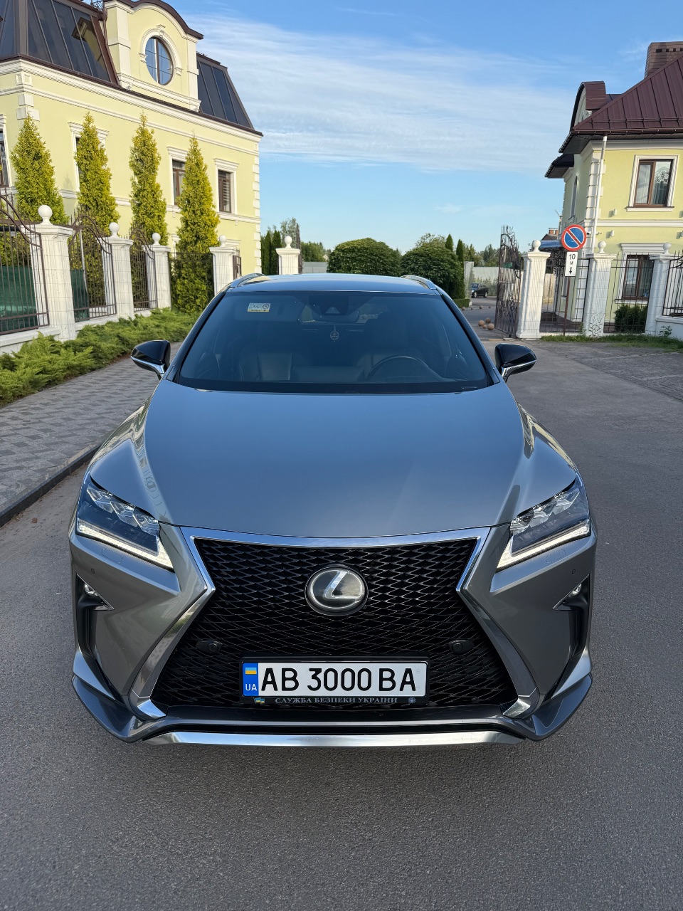 Lexus RX - фото 36