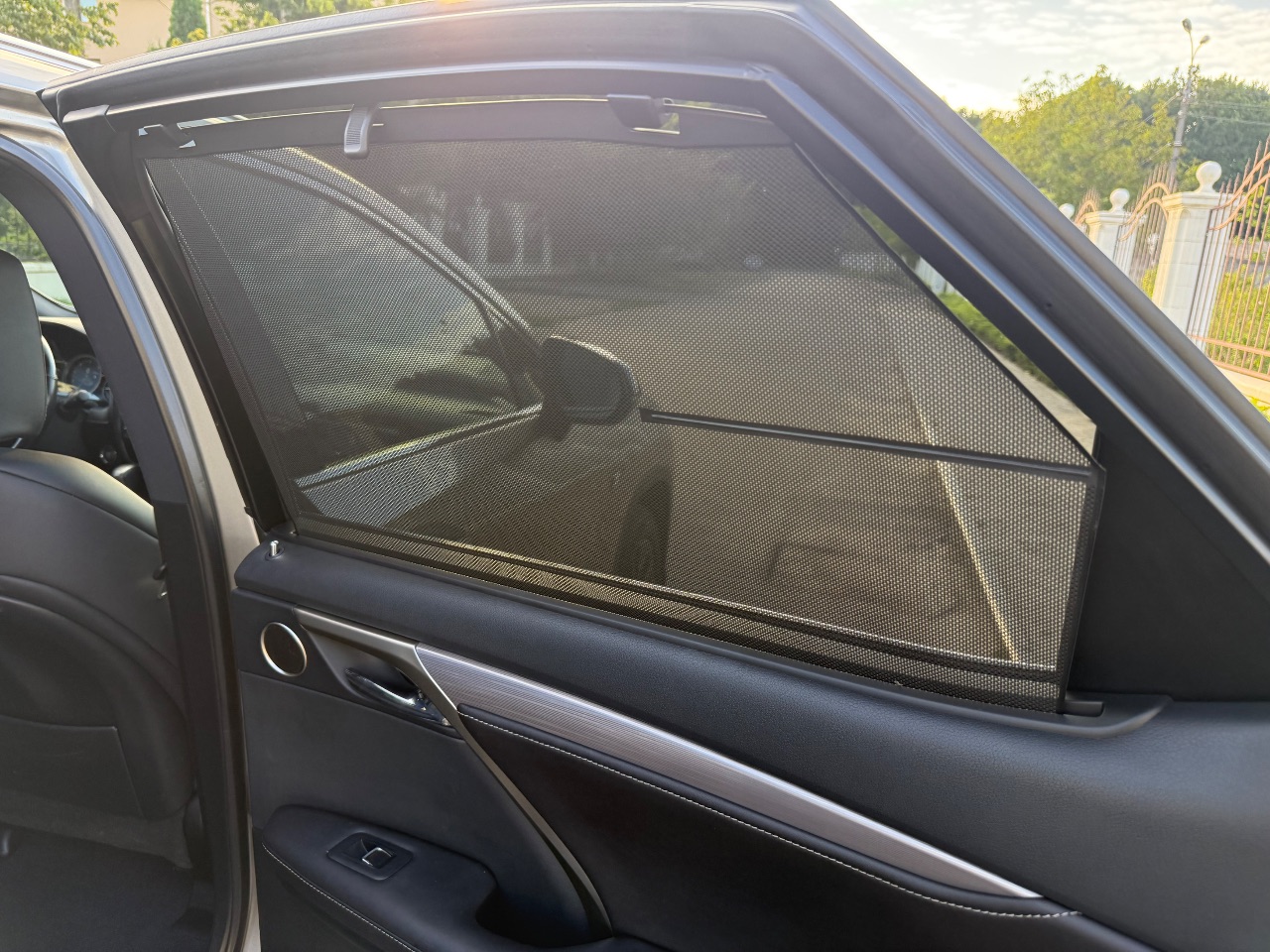 Lexus RX - фото 20