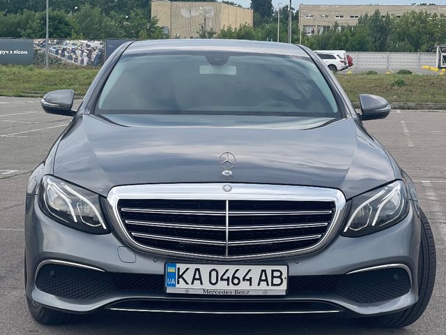 Mercedes-Benz E-Класс - фото 1