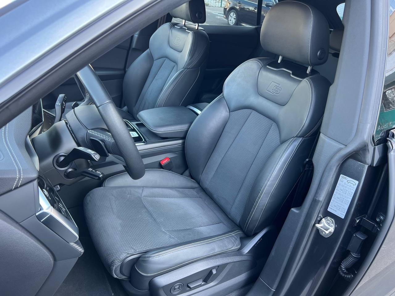 Audi SQ8 - фото 6