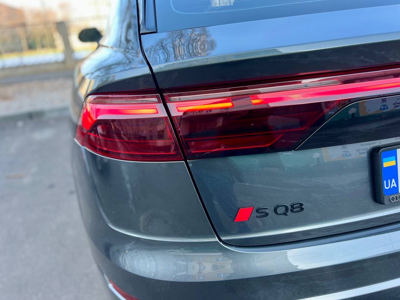 Audi SQ8 - фото 11
