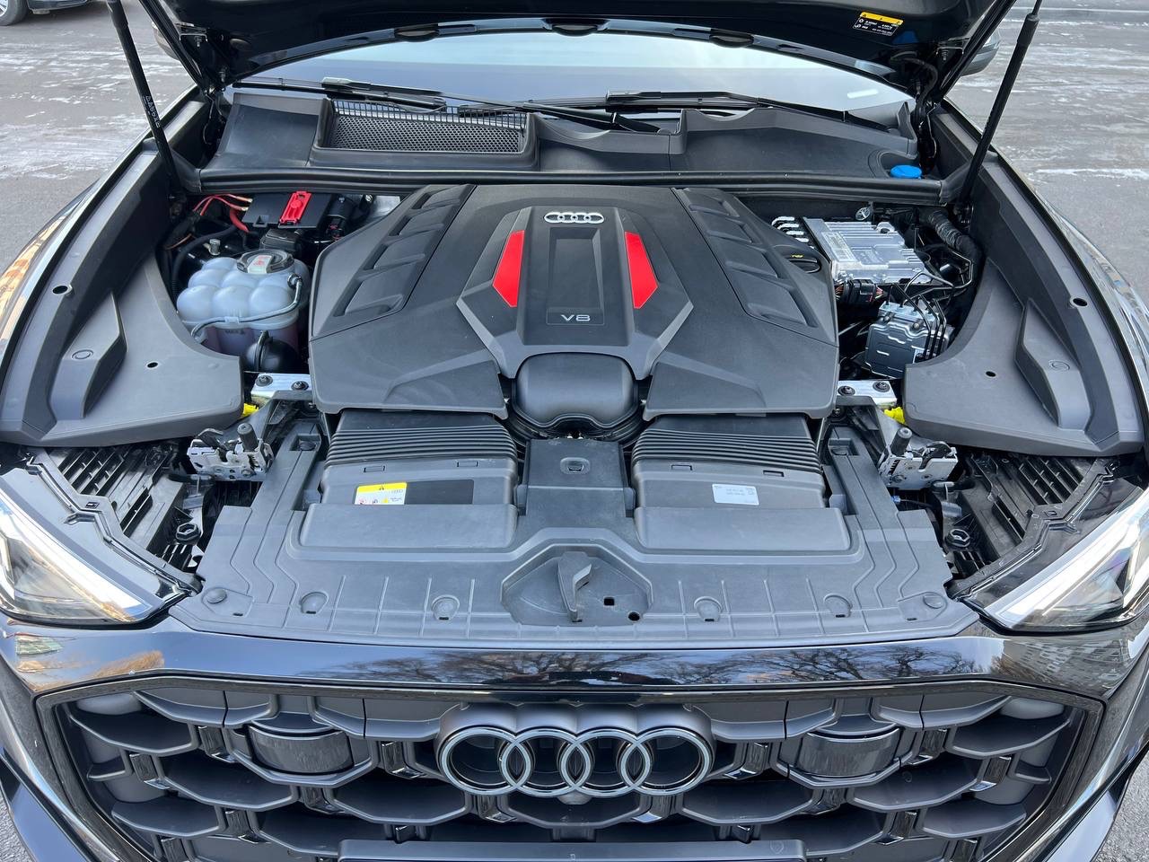 Audi SQ8 - фото 10