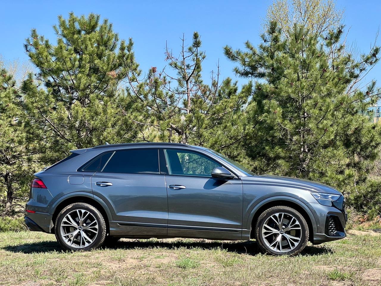 Audi SQ8 - фото 2