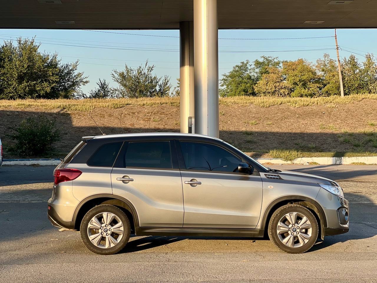 Suzuki Vitara - фото 8