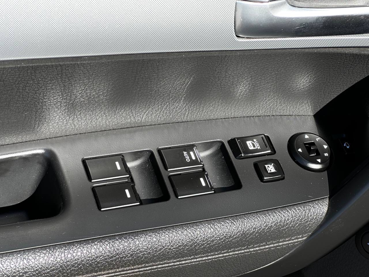 Kia Sorento - фото 21