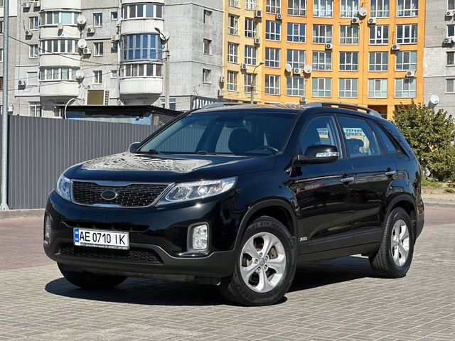 Kia Sorento - фото 1