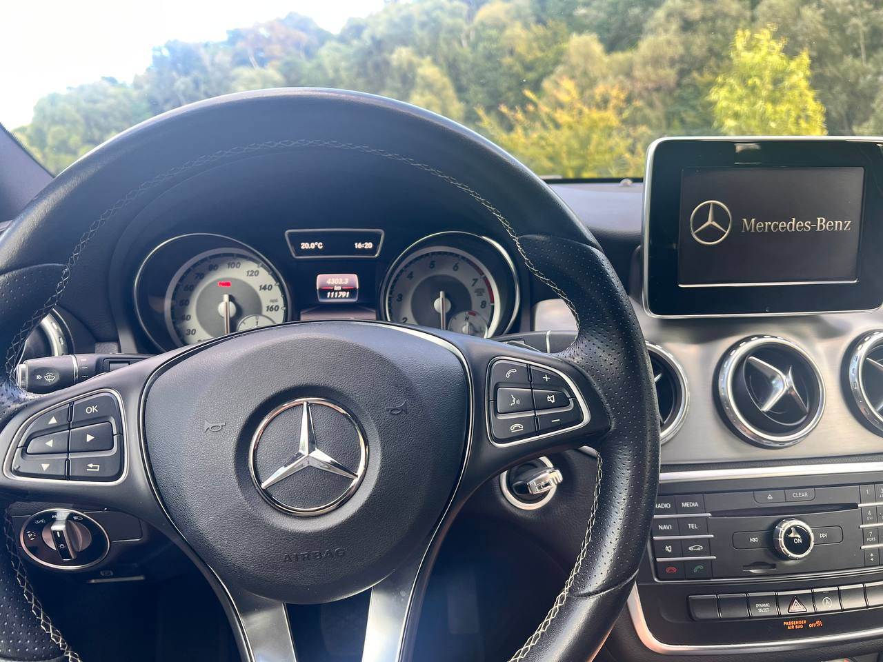 Mercedes-Benz GLA - фото 10