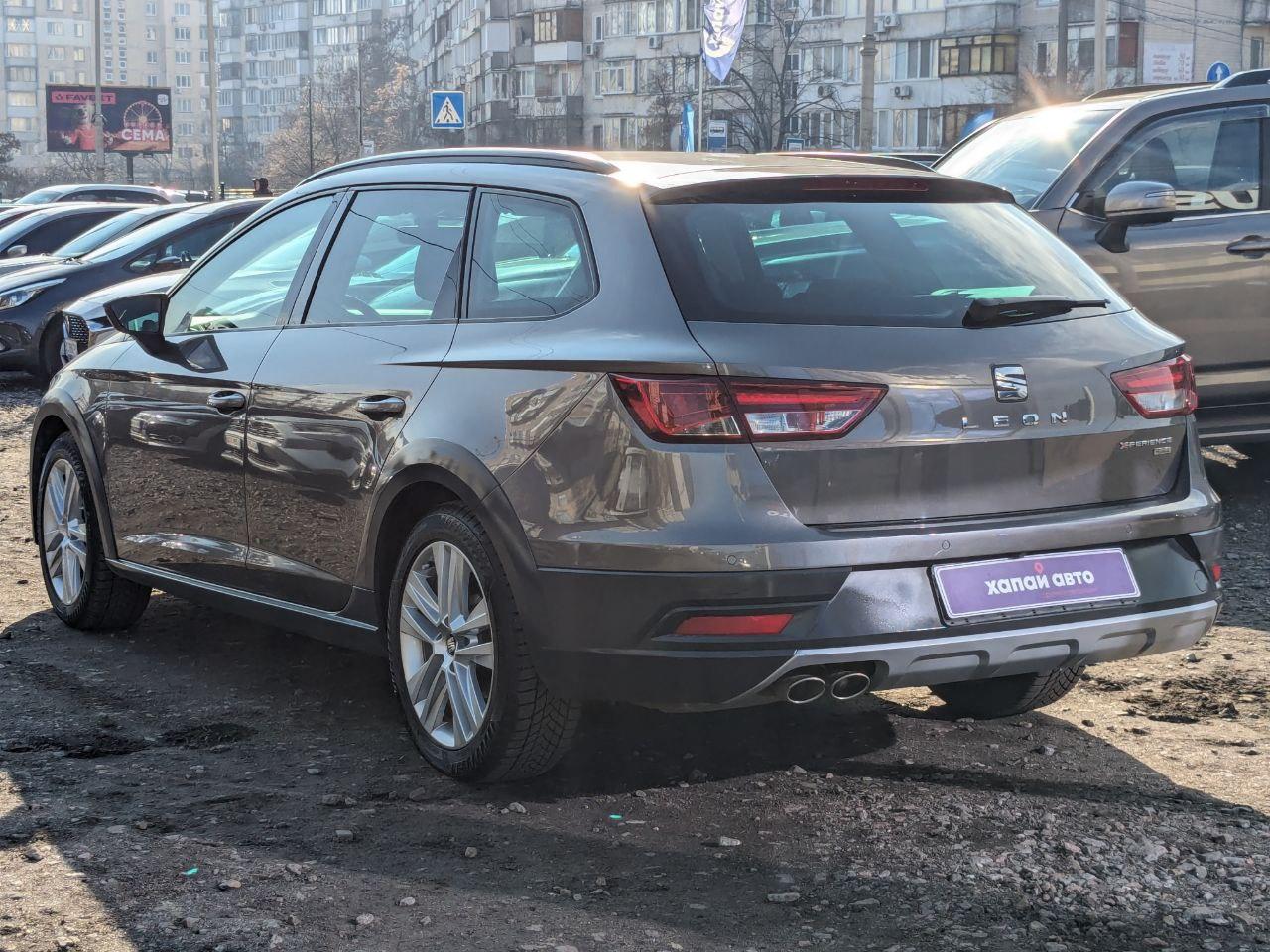 SEAT Leon - фото 19