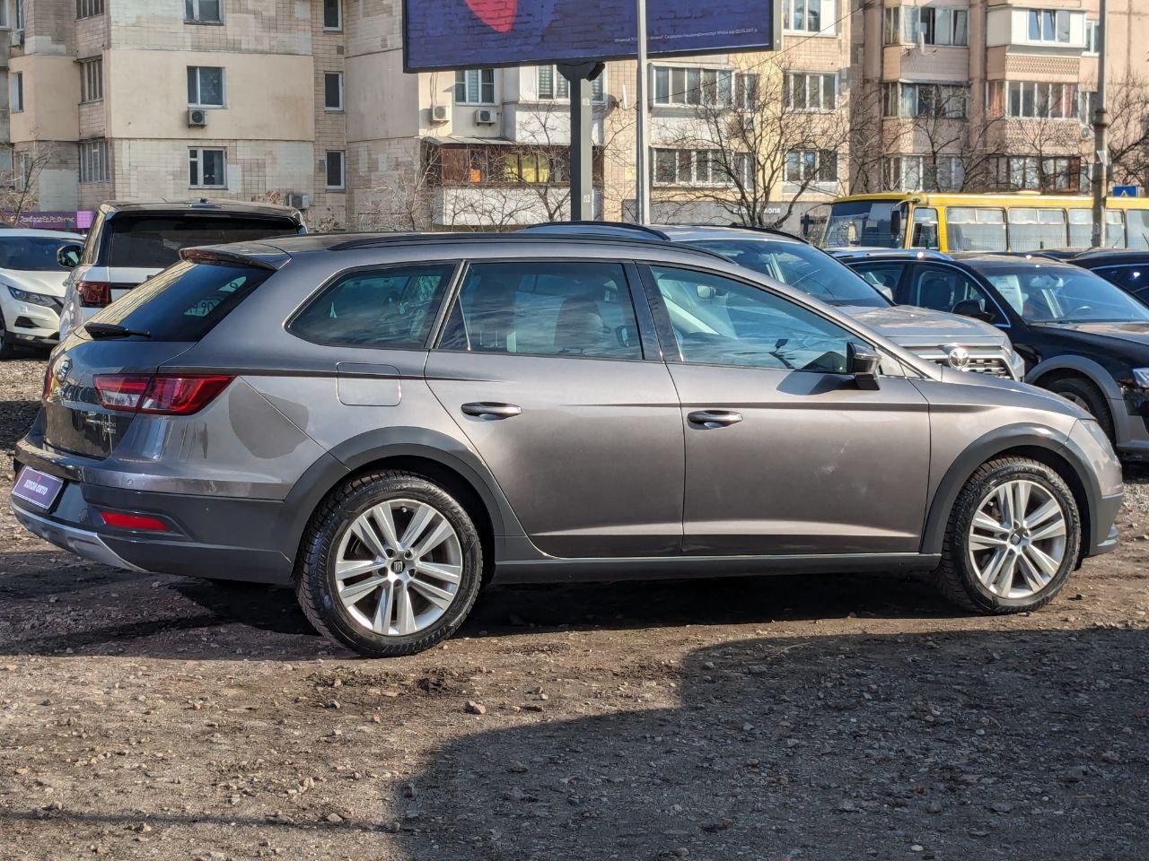 SEAT Leon - фото 21