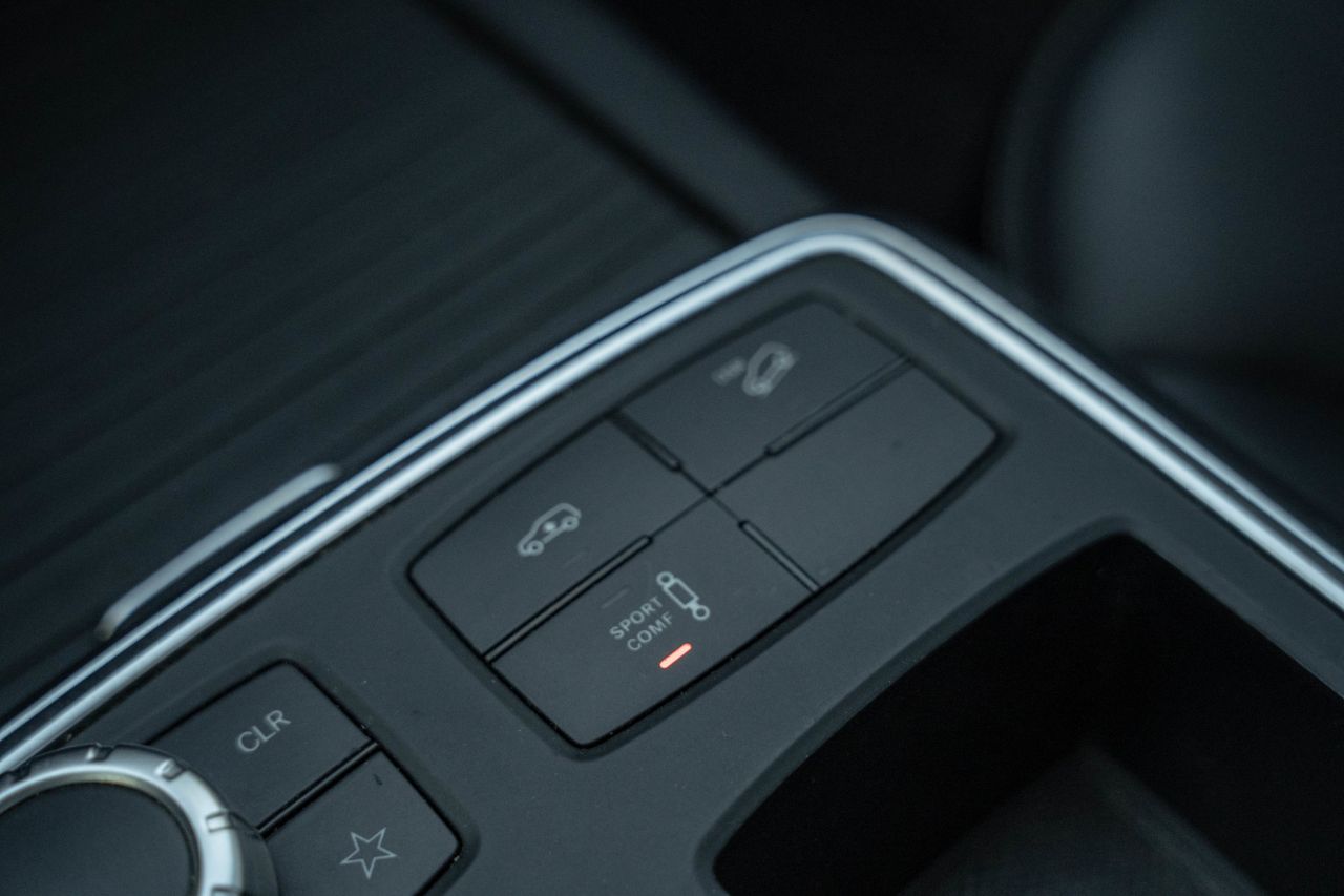 Mercedes-Benz M-Класс - фото 37