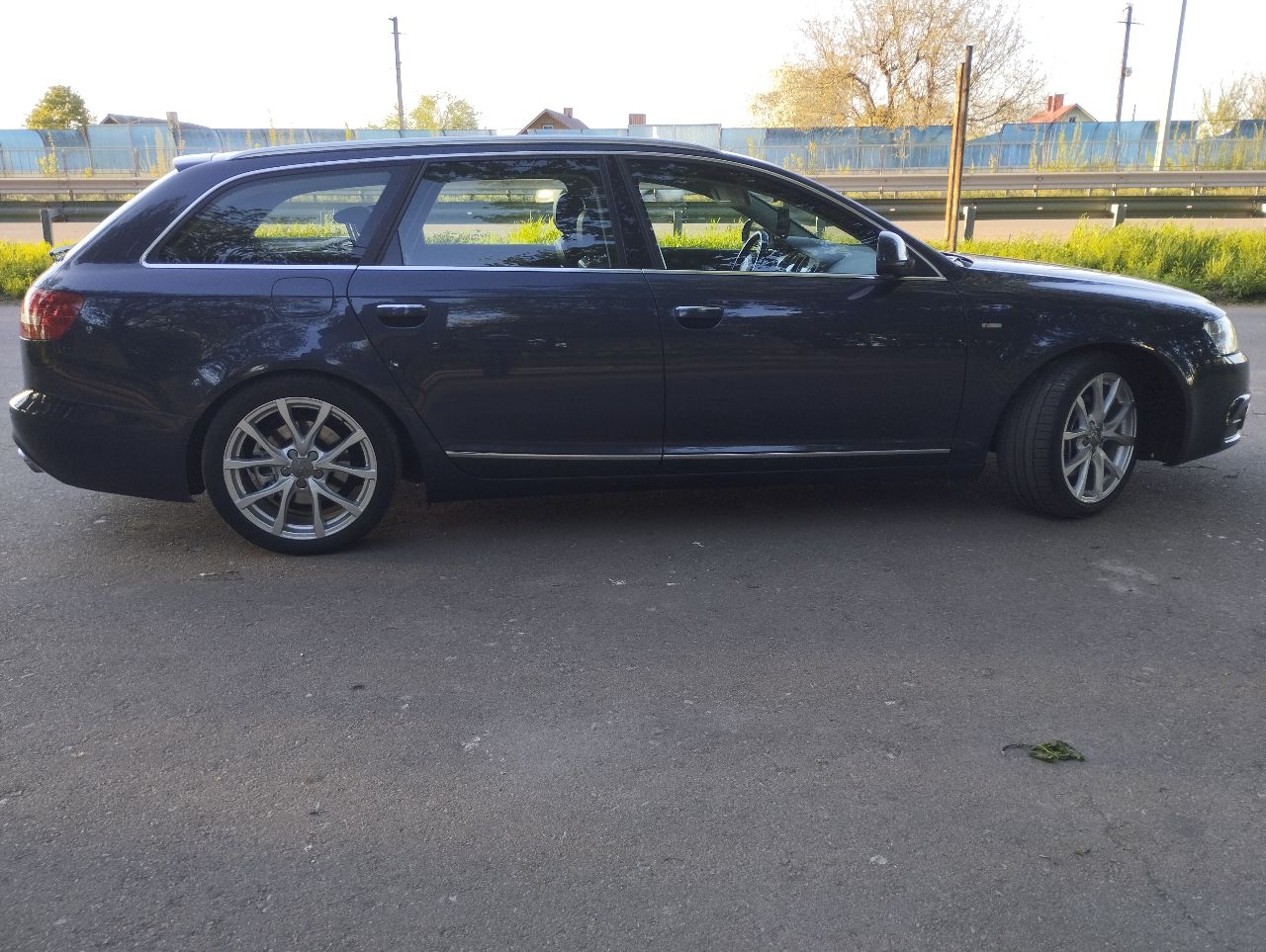 Audi A6 - фото 8