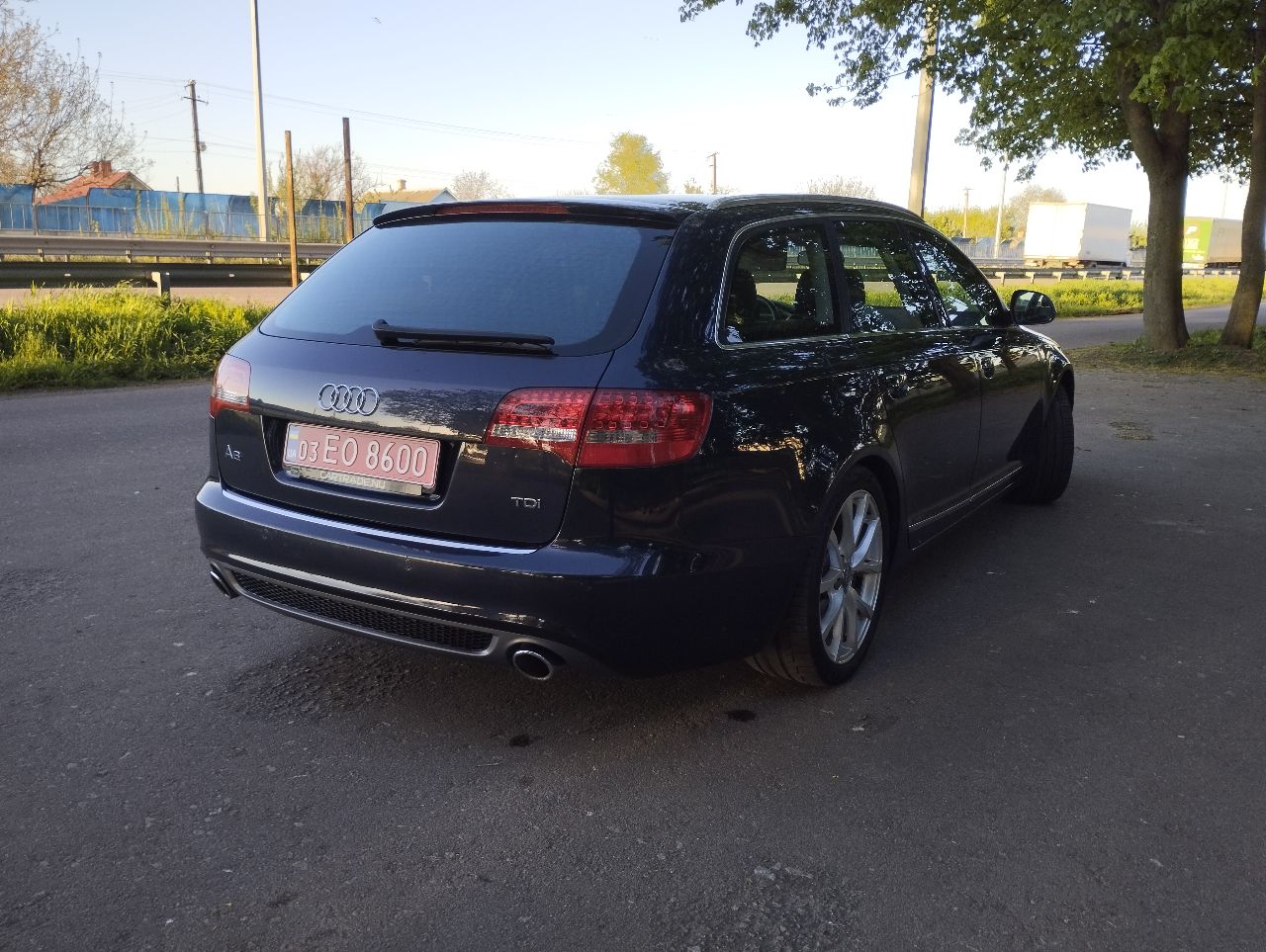 Audi A6 - фото 7