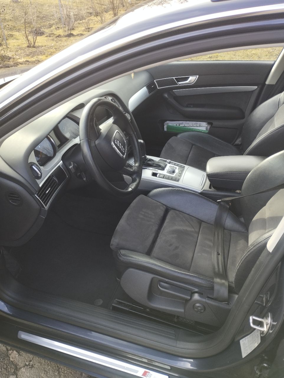 Audi A6 - фото 13