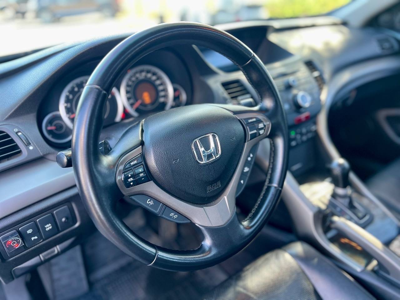 Honda Accord - фото 25