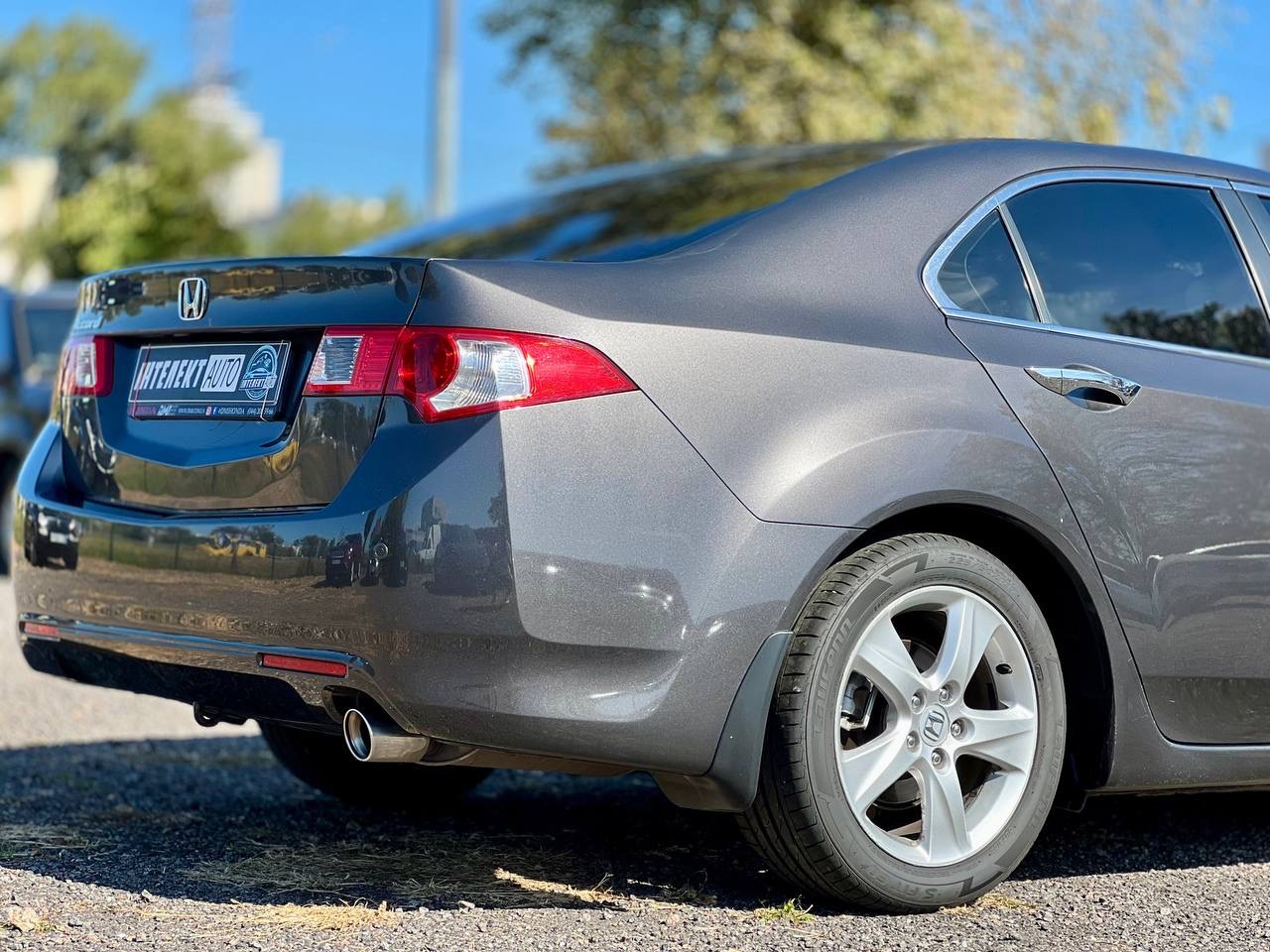 Honda Accord - фото 13