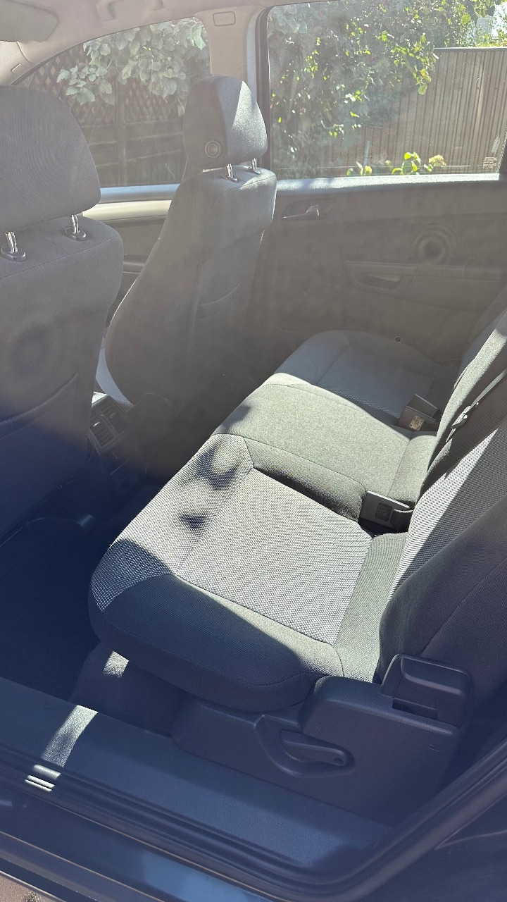 Opel Zafira - фото 13