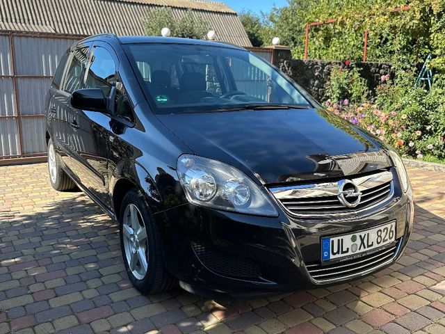 Opel Zafira - зображення 2