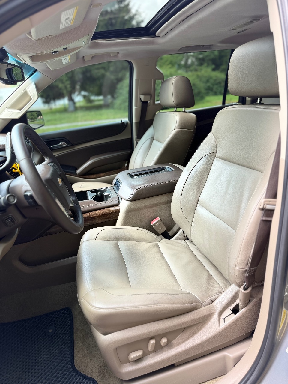 Chevrolet Suburban - фото 10