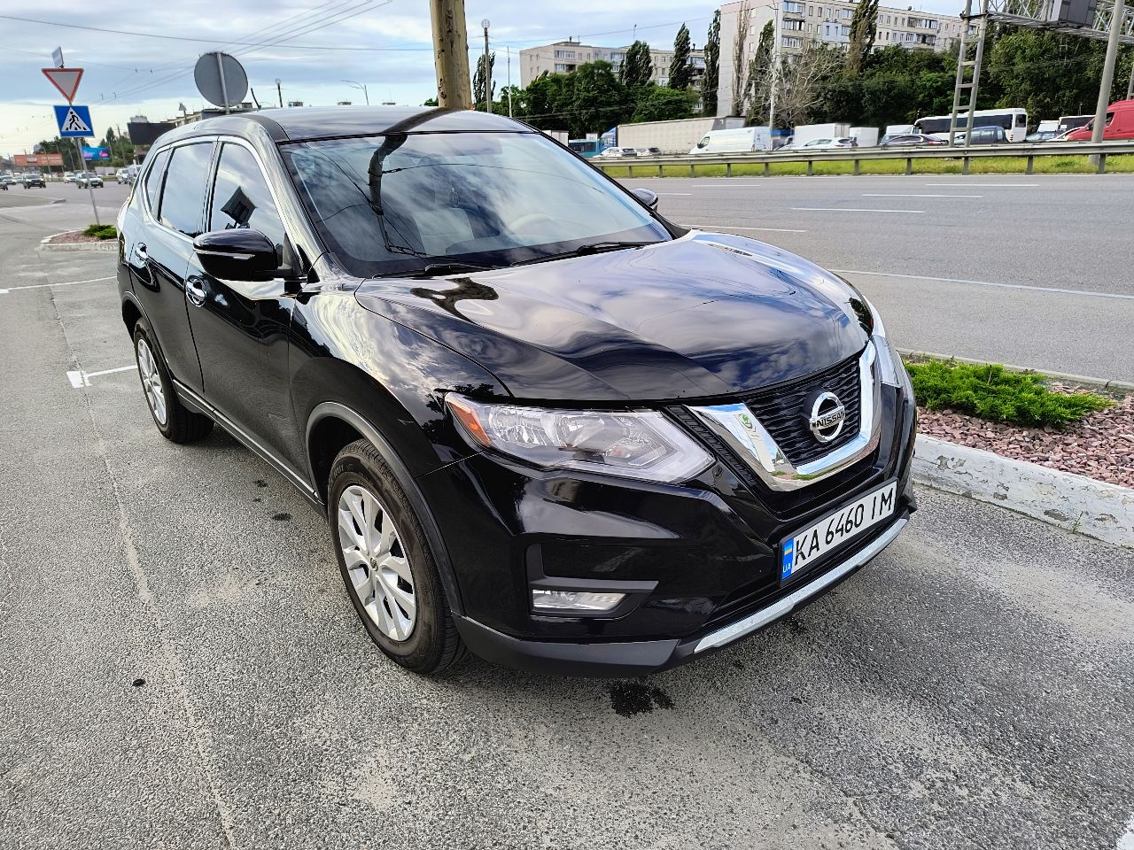 Nissan Rogue - фото 2