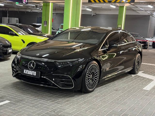 Mercedes-Benz EQS AMG - фото 1