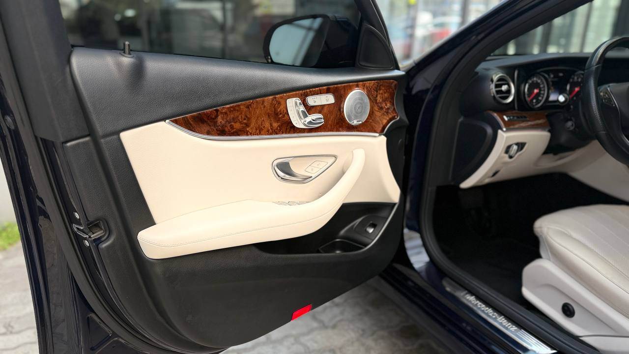 Mercedes-Benz E-Класс - фото 26