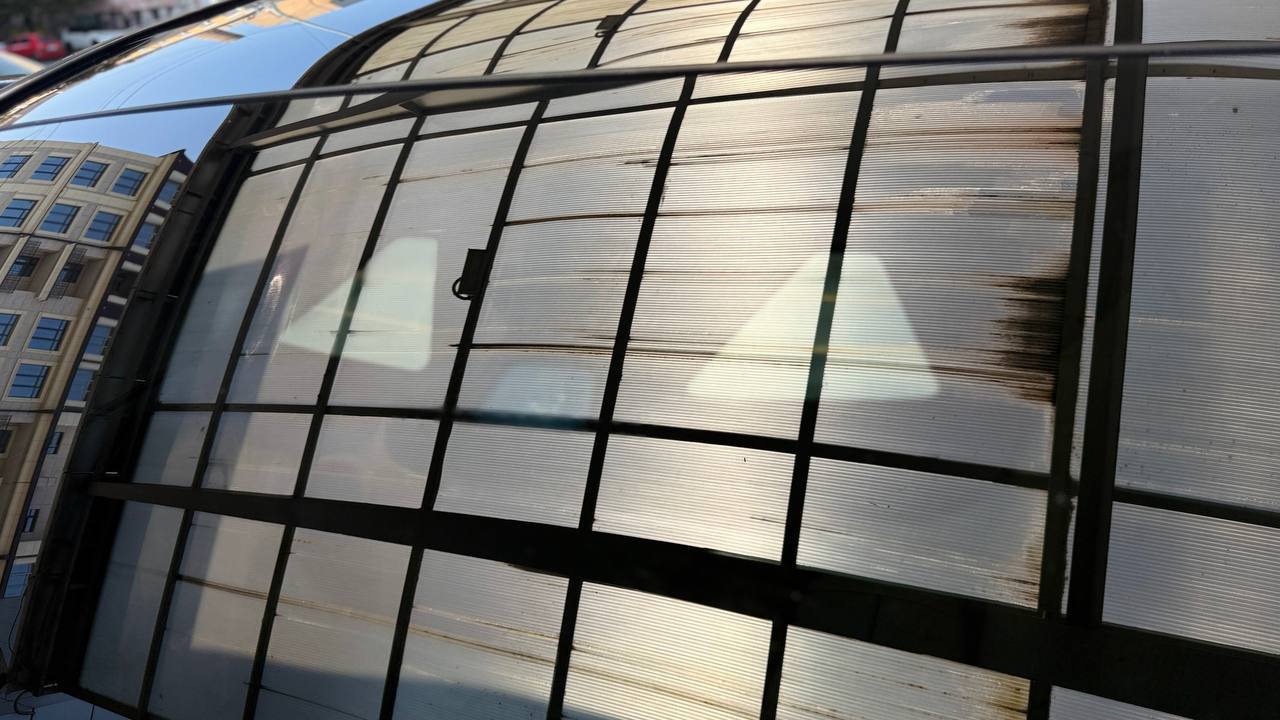 Mercedes-Benz E-Класс - фото 17