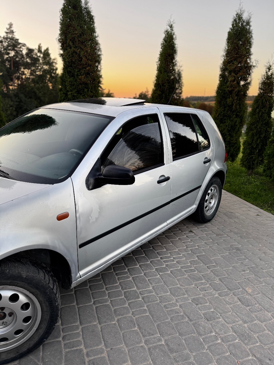 Volkswagen Golf - фото 3