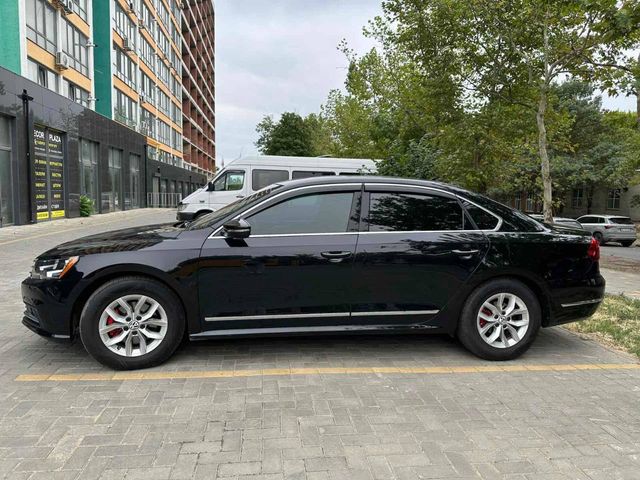 Volkswagen Passat - зображення 4
