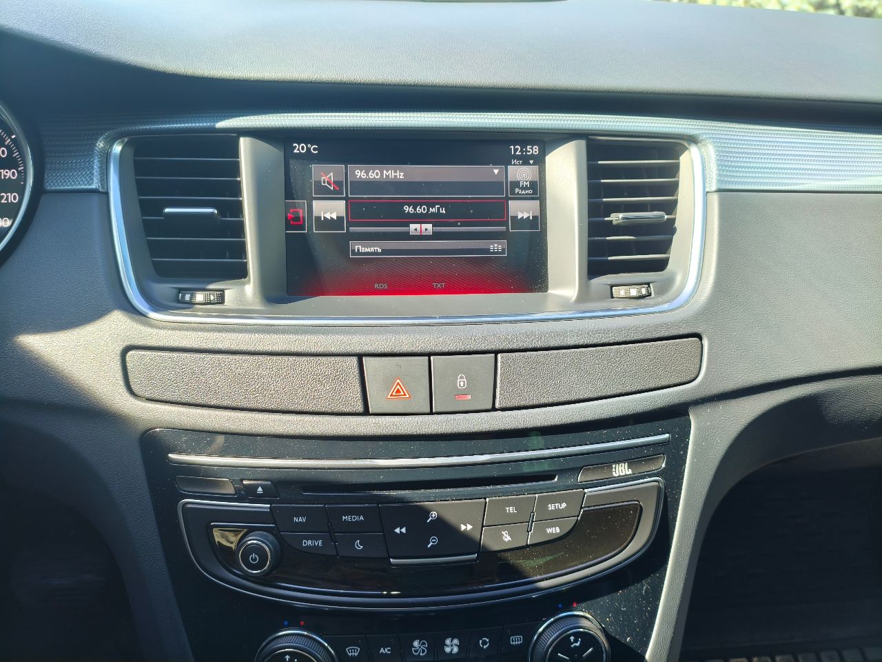 Peugeot 508 - фото 13