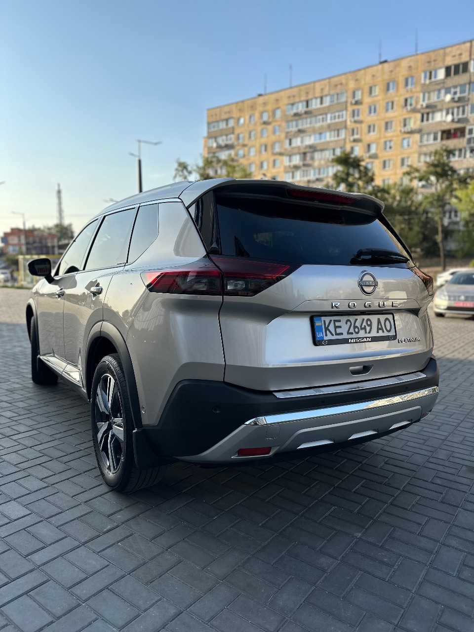 Nissan Rogue - фото 9