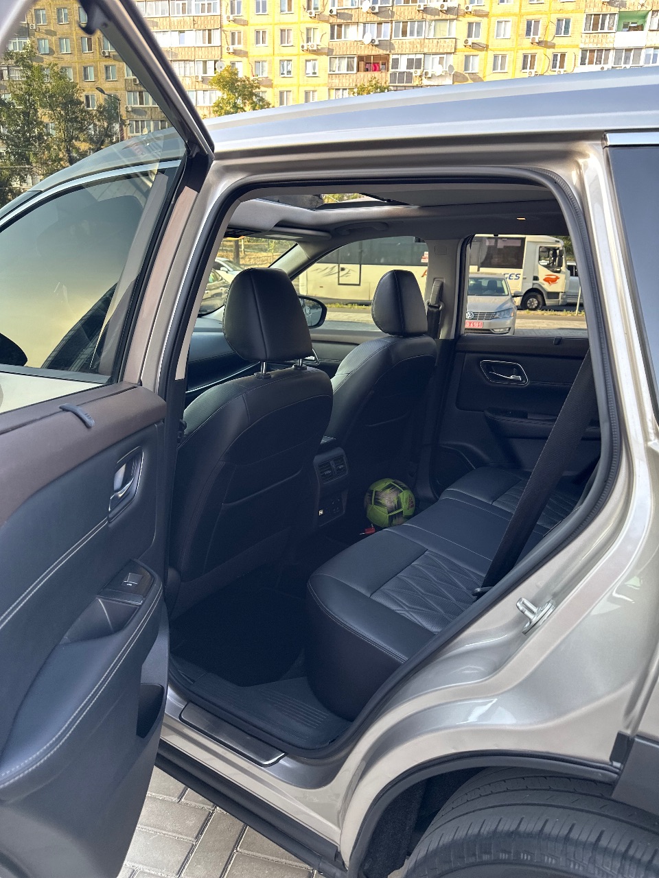 Nissan Rogue - фото 13