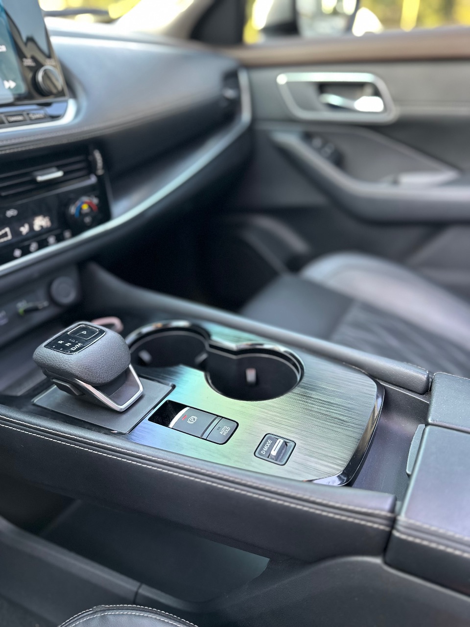 Nissan Rogue - фото 12
