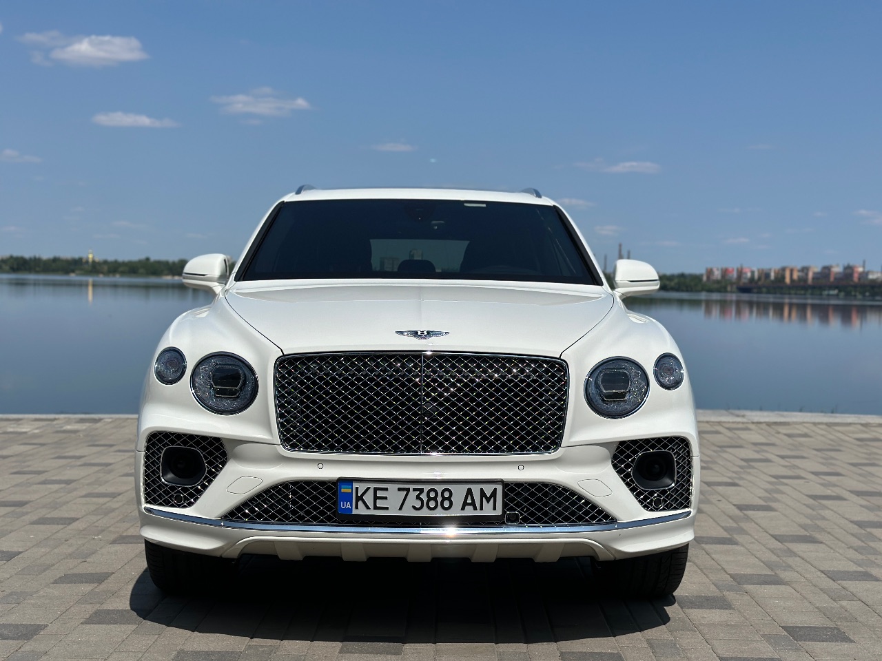 Bentley Bentayga - фото 2