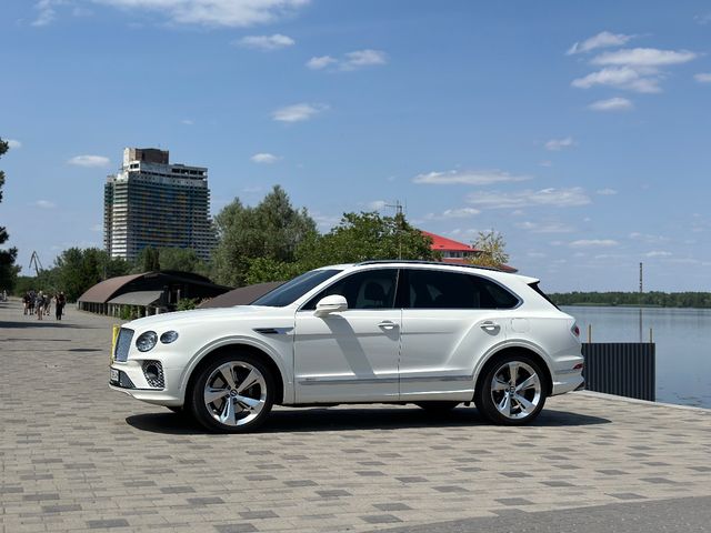 Bentley Bentayga - фото 5