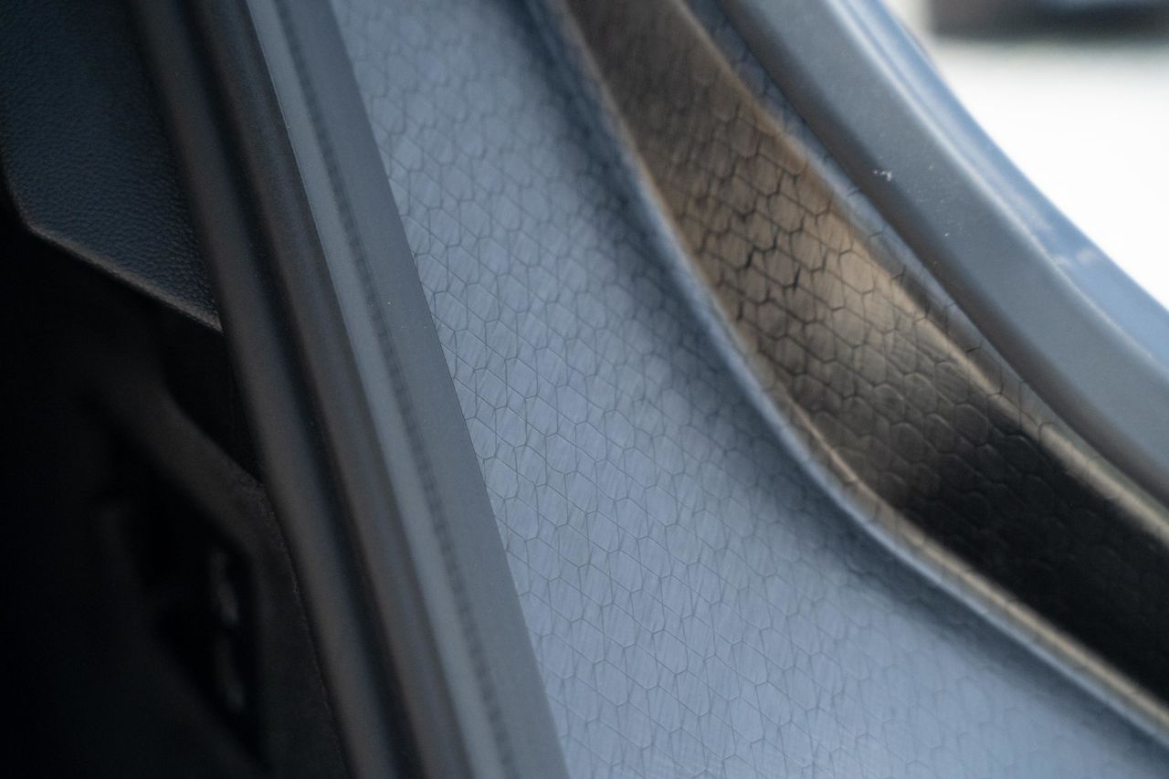 BMW iX - фото 19