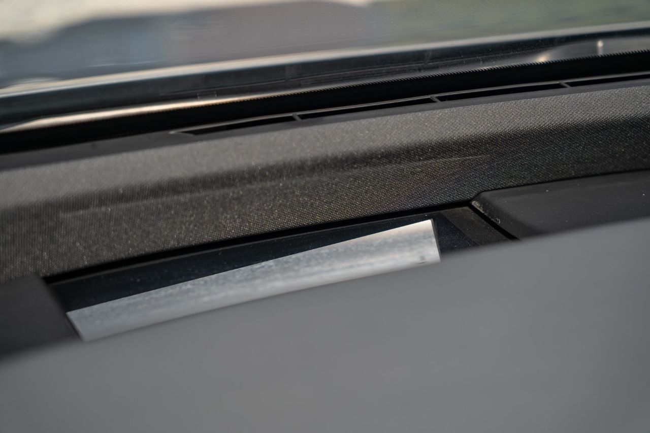 BMW iX - фото 30