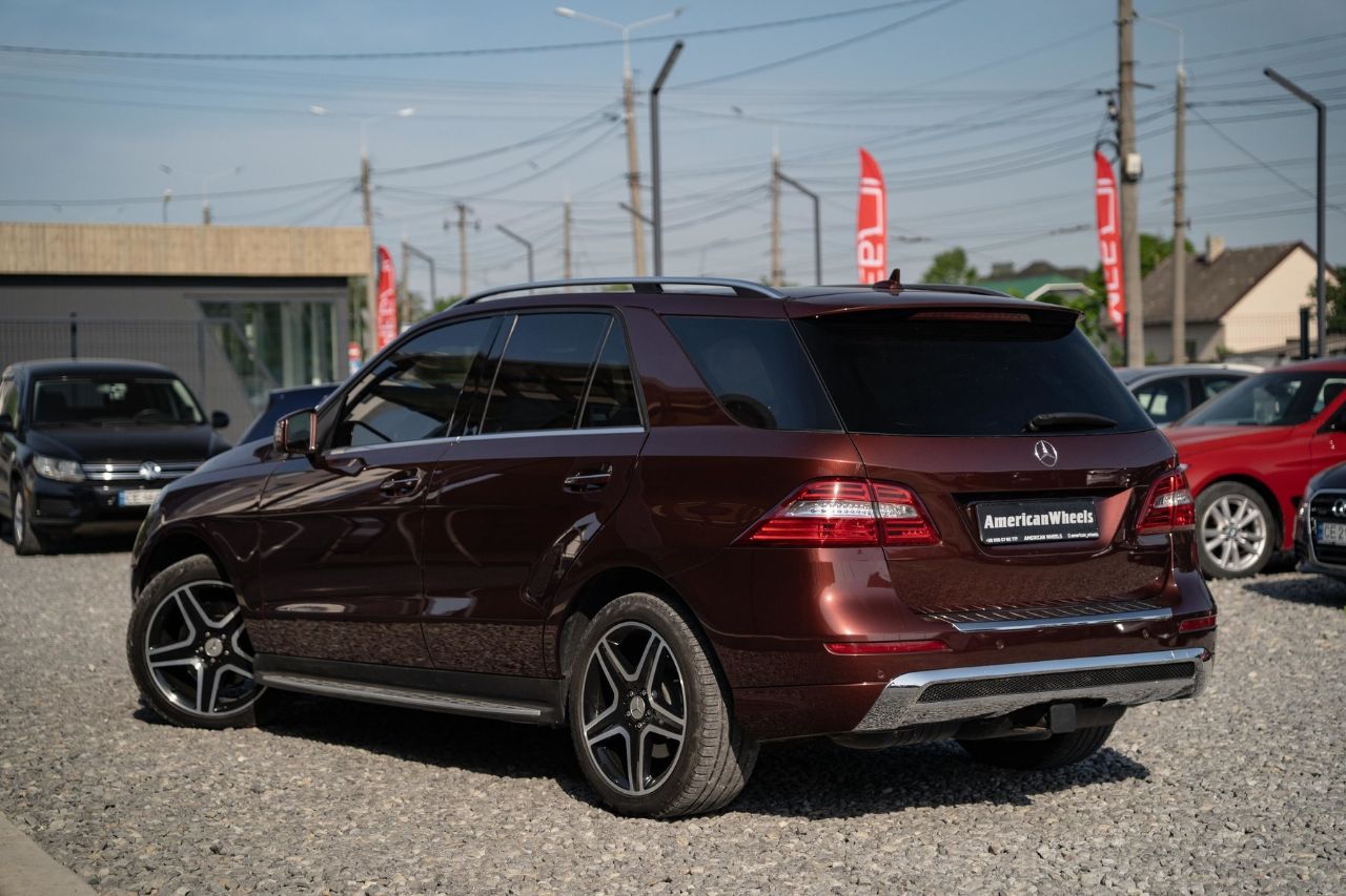 Mercedes-Benz M-Класс - фото 7