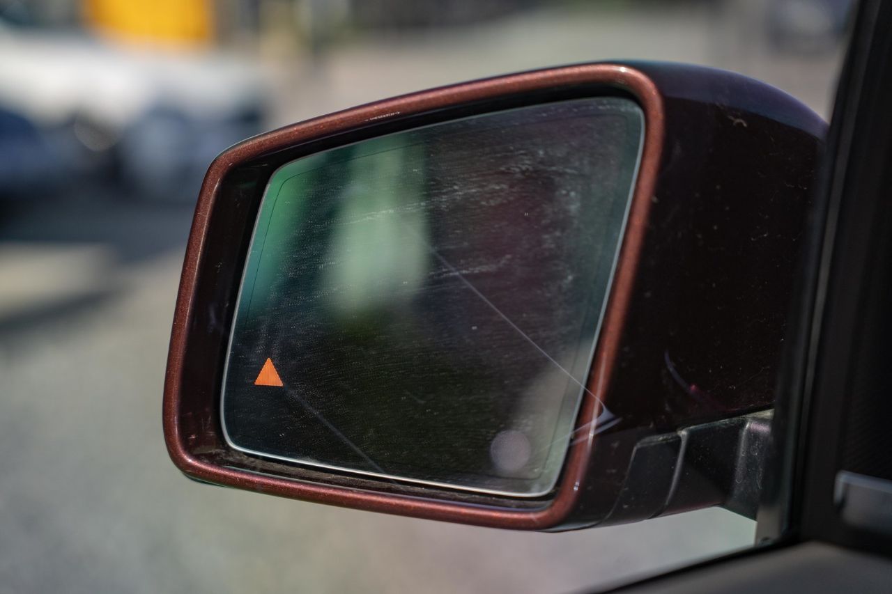 Mercedes-Benz M-Класс - фото 16