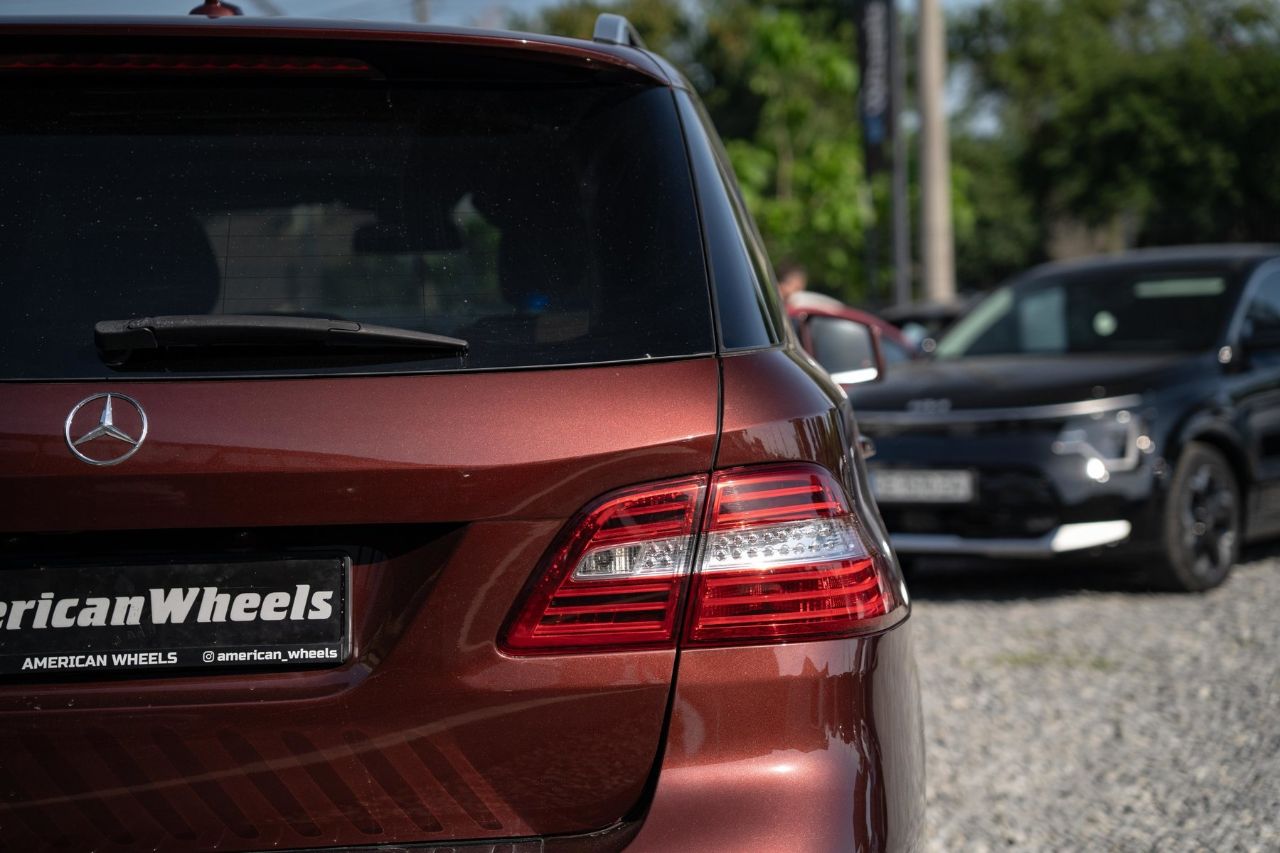 Mercedes-Benz M-Класс - фото 8